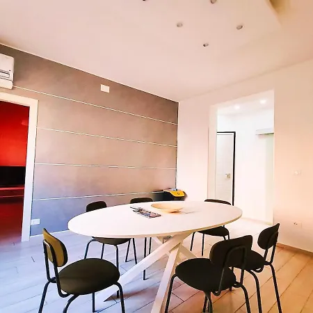 Attico Con Terrazzo Al Centro Storico Di Appartement Catane