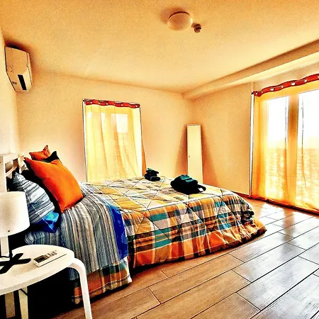 Attico Con Terrazzo Al Centro Storico Di Appartement Catane