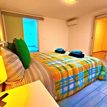 Appartement Attico Con Terrazzo Al Centro Storico Di Catane